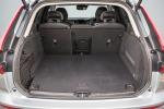 Volvo XC60 D4 Inscription 2017 года (UK)